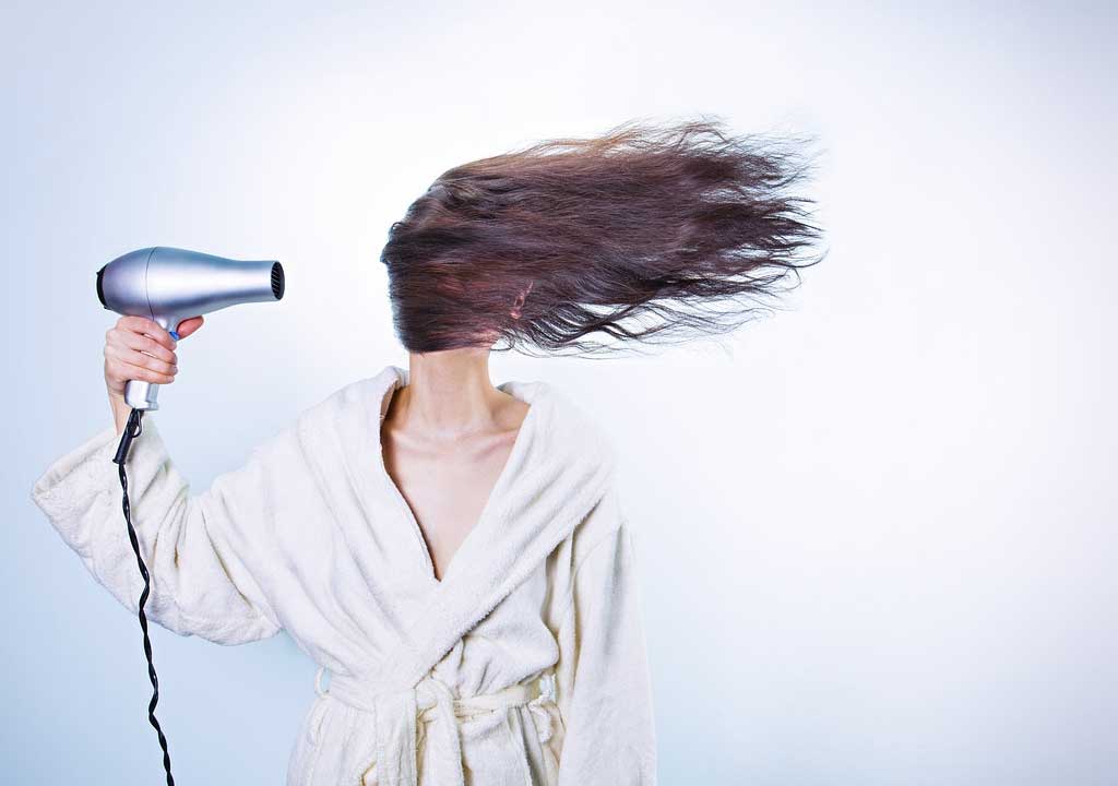 Safe Detangling Techniques for Wigs: Brushing Without Breakage